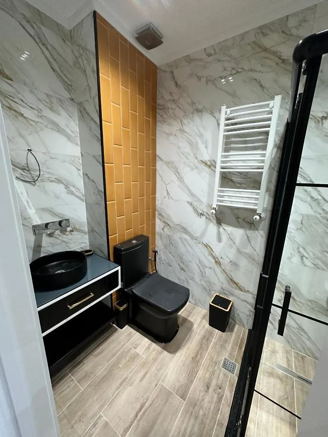 New Boulevard Elegance - Luxury Apartment - 18 Floor Batumi 0*,